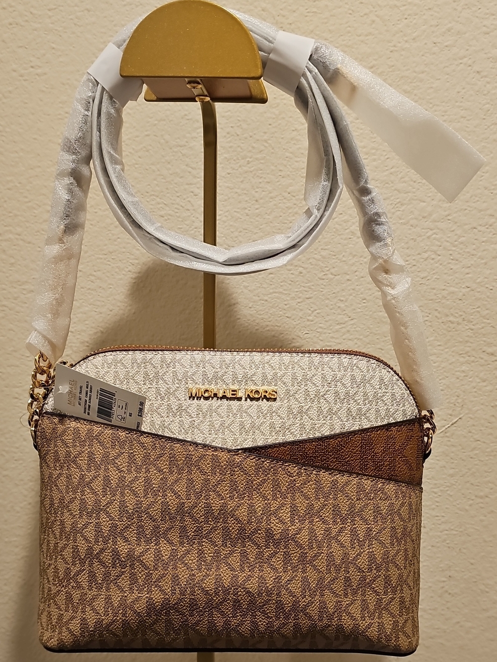 MSRP $398 Michael Kors Jet Set Travel